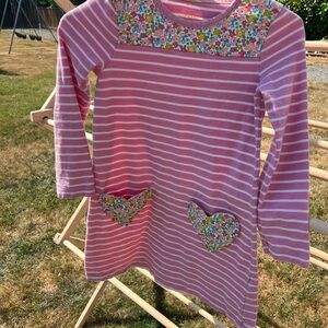 Mini Boden Pink Striped girls Dress w/ Floral print , size 7-8